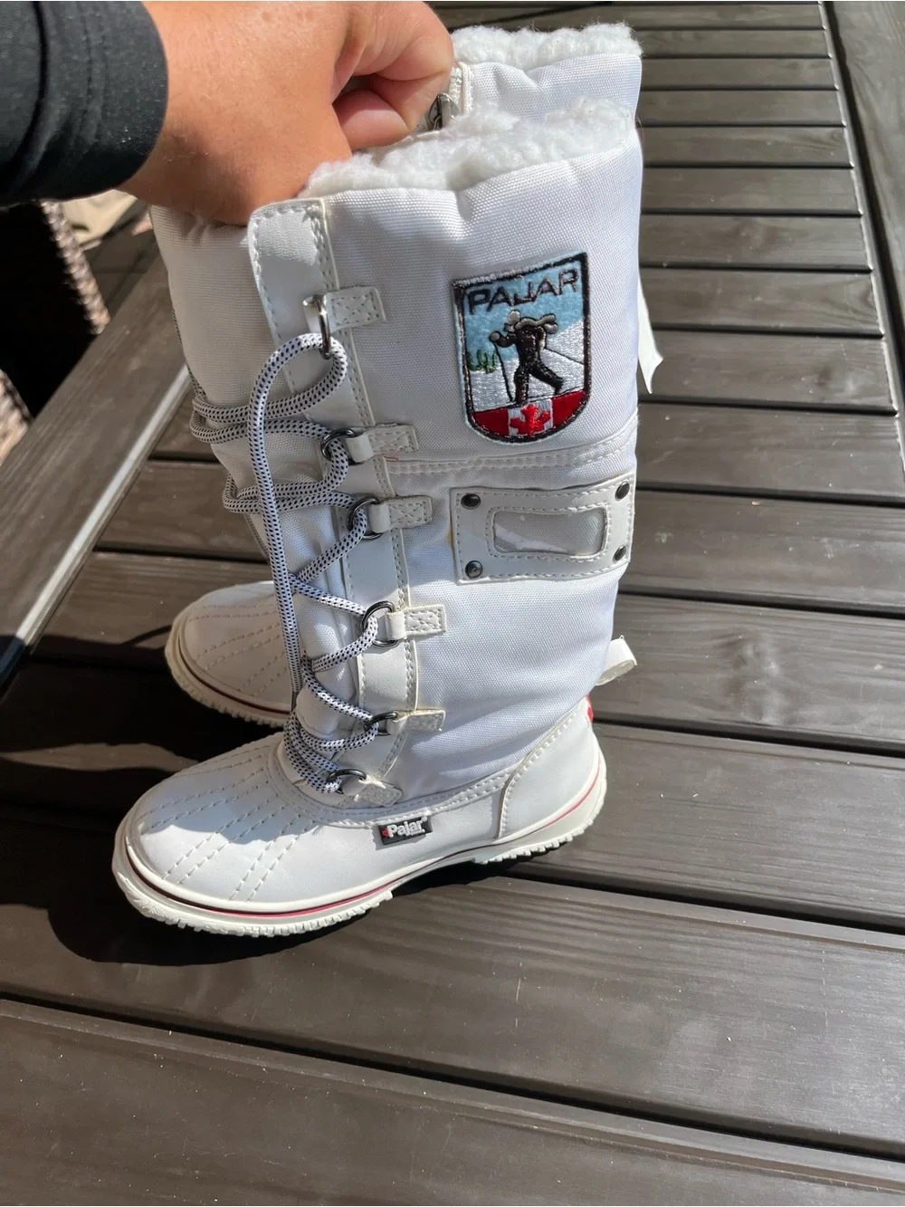 Pajar White Tall Lace-Up Winter Boots with Red Accents unisex big kids sz 13